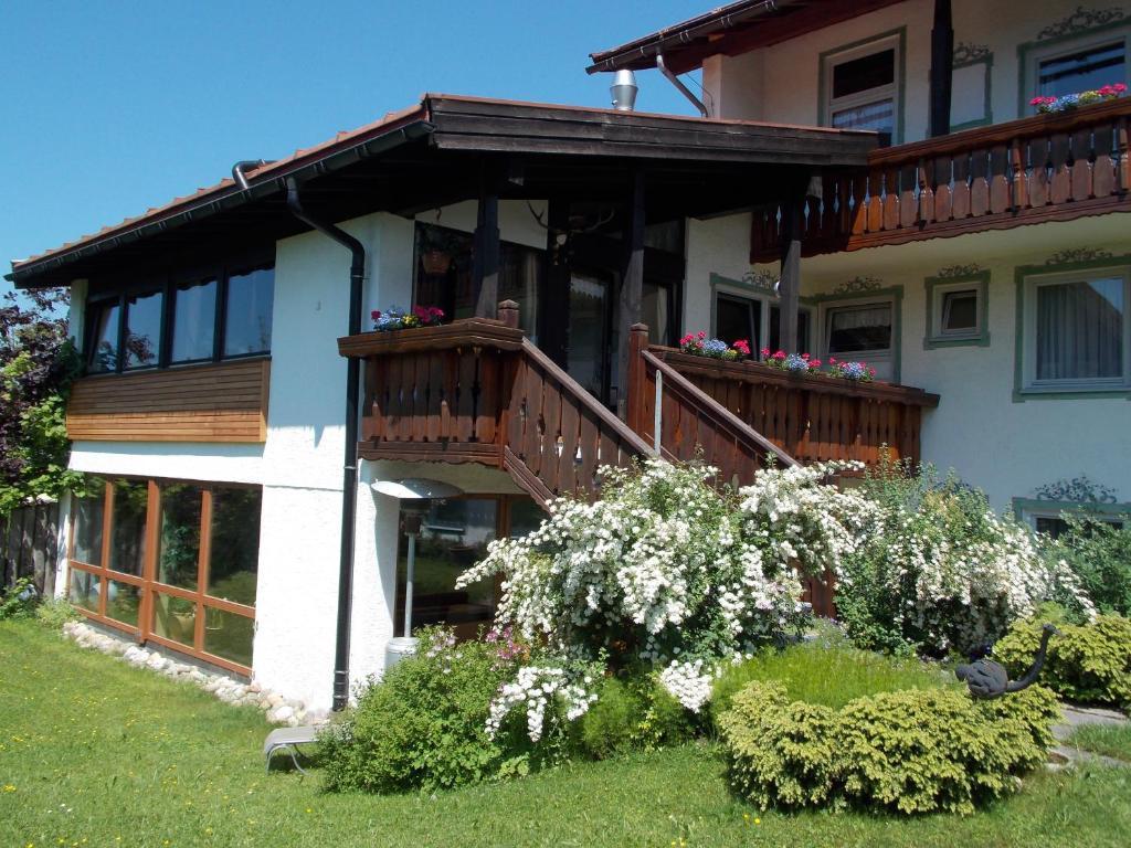 Hotel Landhaus Staufenblick Oberstaufen Zewnętrze zdjęcie